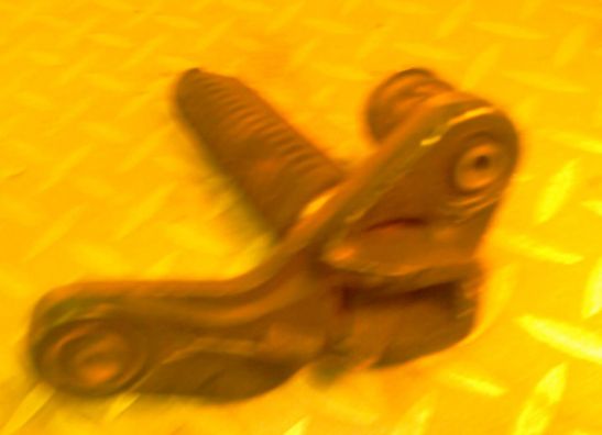 Fussraste links Suzuki GSX F 750