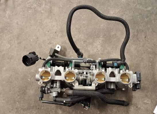 Throttle body Kawasaki Z 750