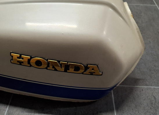 Tank Honda VF 700  750 S Sabre