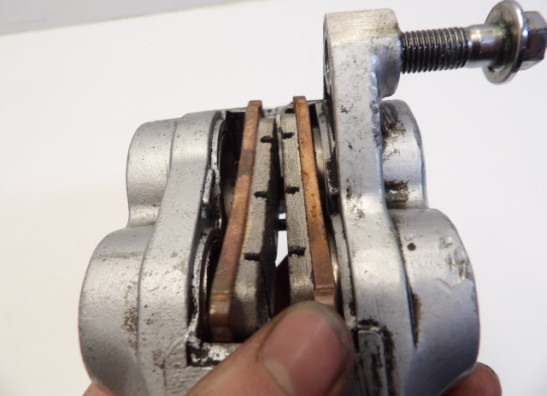 Brake caliper left front Yamaha FZR 1000