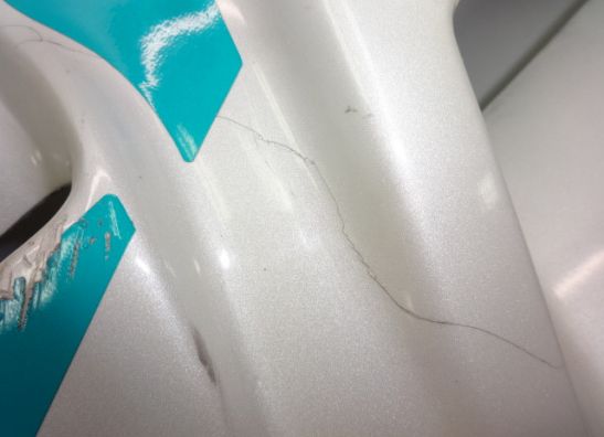 Cowl Left Yamaha FZ 750