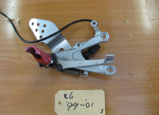 Fussrastetrager vorne rechts Yamaha YZF R6