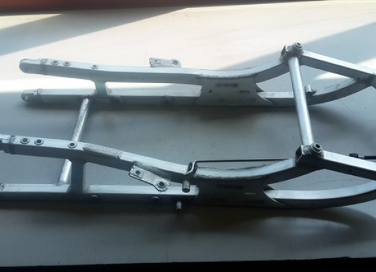Achtersubframe Aprilia RSV 1000