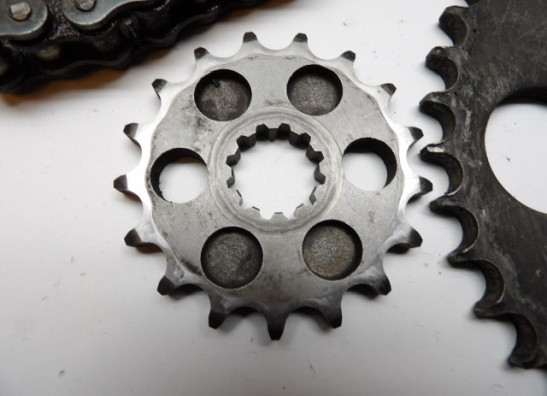 Ketting en tandwielset Kawasaki Z 550 GT