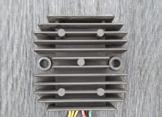 Spanningsregelaar Honda VF 750 F