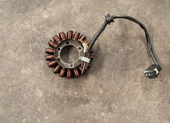 Generator Triumph Speed triple RS