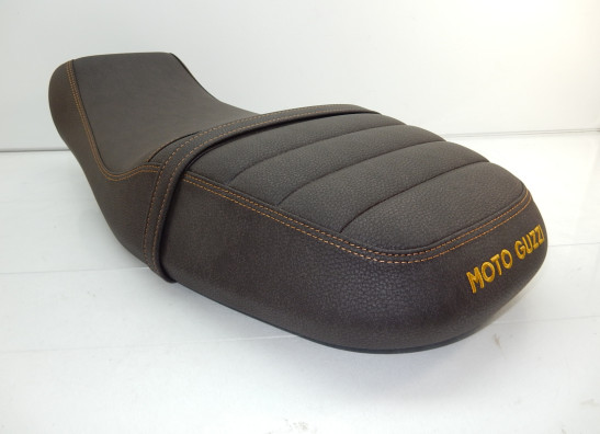 Zadel Moto Guzzi V7