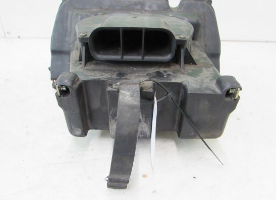 Air cleaner case Yamaha FAZER 600