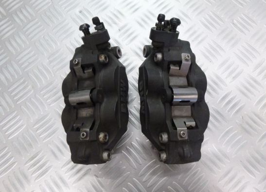 Bremssattel Bremszangen vorne BMW R 850 R