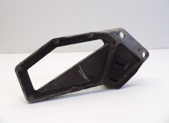 Fussrastetrager vorne links Kawasaki GPX 750