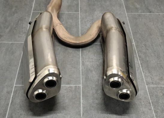 Uitlaat Honda VFR 800 I