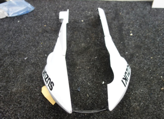 Cowl under Suzuki GSX S 750