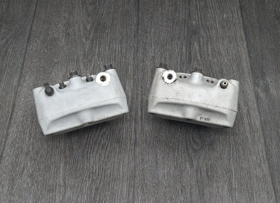 Brake calipers front Harley Davidson VROD VRSC