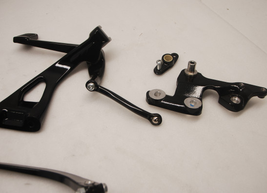 Footpegs left and or right Harley Davidson Softtail