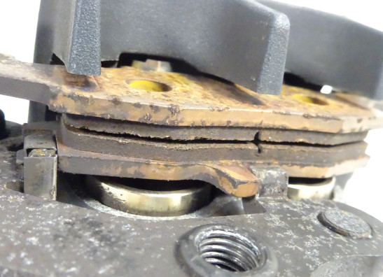 Remklauw rechts voor Kawasaki ER 6