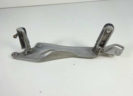 Main step holder left Yamaha TDM