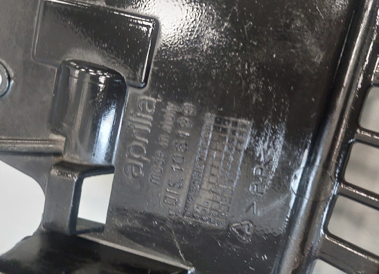 Achterspatbord Aprilia Tuono 1000