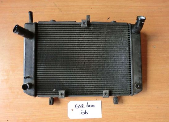 Radiateur Suzuki GSR 600