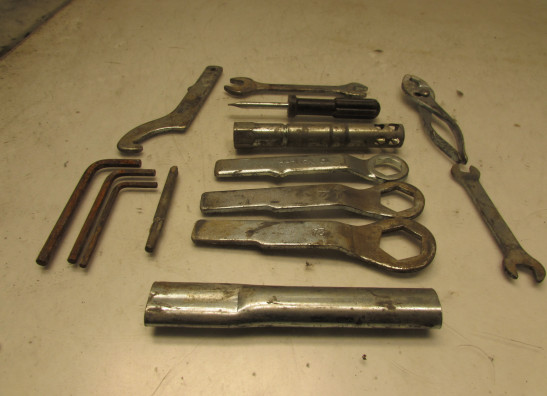 Tool set Yamaha YZF 600 Thundercat