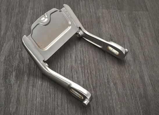 Rugsteun sissybar Harley Davidson Softail Rocker