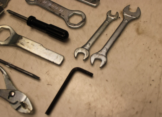 Bordwerkzeug Yamaha FAZER 600