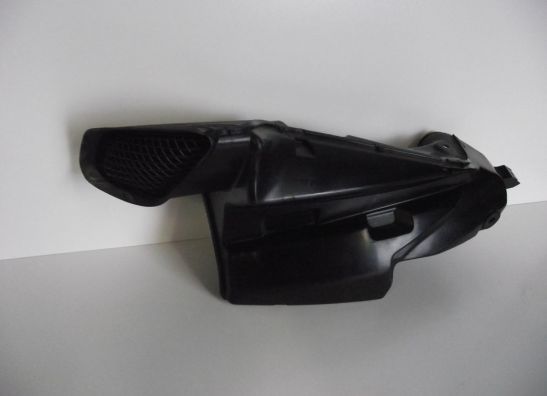 Linker luchtbuis Suzuki GSX R 600