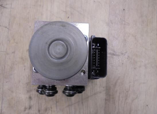 ABS pomp Yamaha MT 07