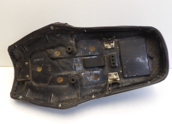 Zadel Honda CM 400 T 