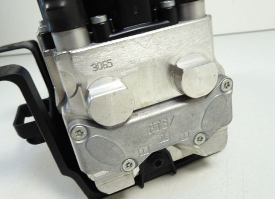 ABS pomp BMW K 1200 R 