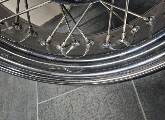 Achtervelg Harley Davidson FLHRC Road King Classic