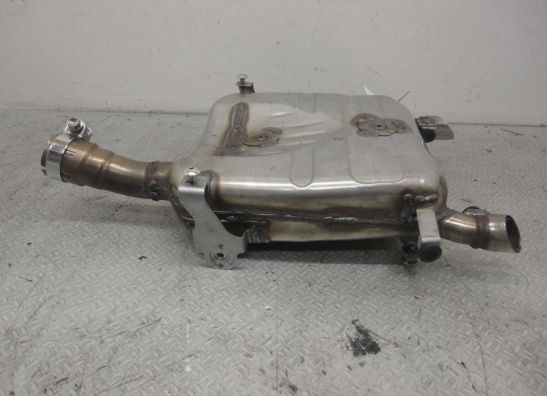 Uitlaat Suzuki GSR 600