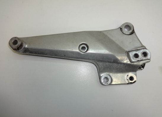 Main step holder right Honda CB 400