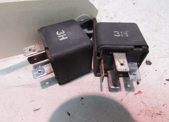 Relay Suzuki GS 550 ES