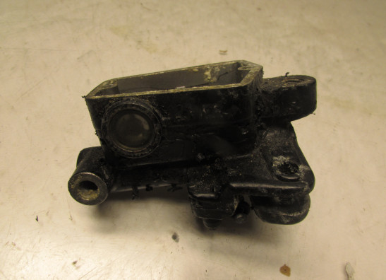 Front brake master cylinder  Yamaha V max