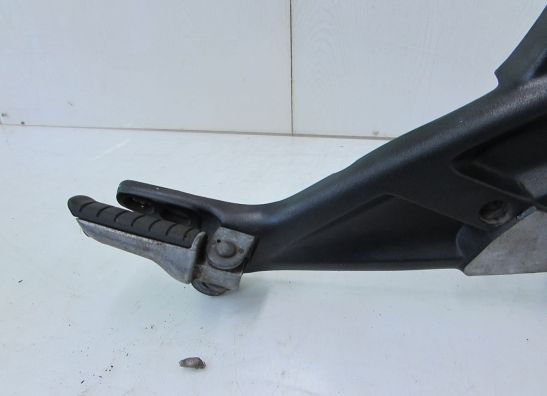 Main step holder right Triumph Sprint 900 Executive