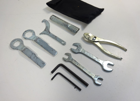 Tool set Kawasaki ER 6