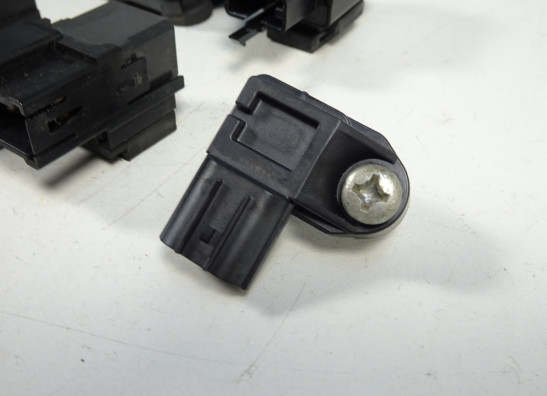 Relais Yamaha FZ1