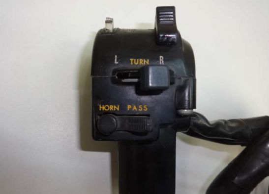 Stuurschakelaar links Kawasaki LTD 440