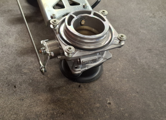 Gasklephuis Ducati Monster 821