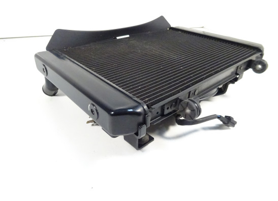 Radiateur Suzuki GSR 600