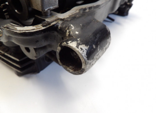 Cylinder head Kawasaki GPZ 900