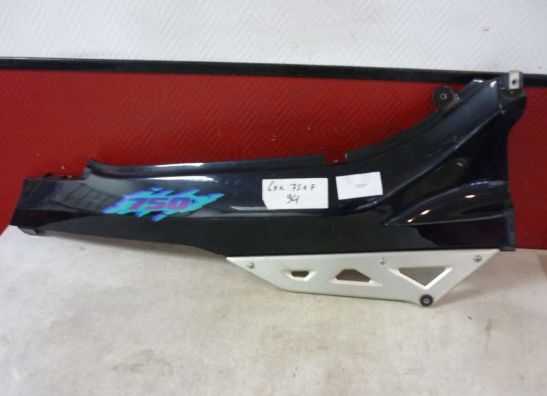 Rechter achterkant Suzuki GSX F 750
