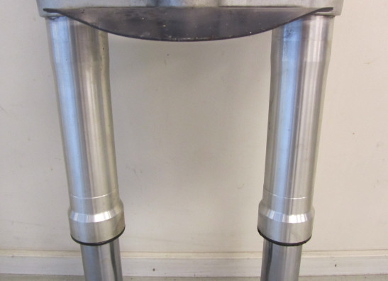 Voorpoten compleet Ducati Monster S4