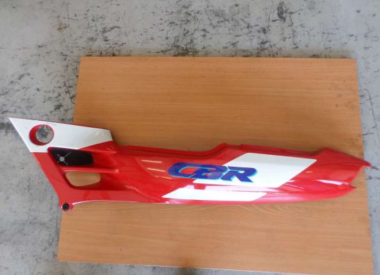 Cowl left rear Honda CBR 600 F