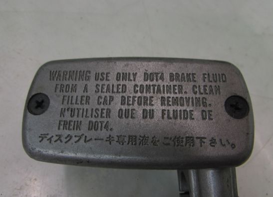 Front brake master cylinder  Honda VFR 750