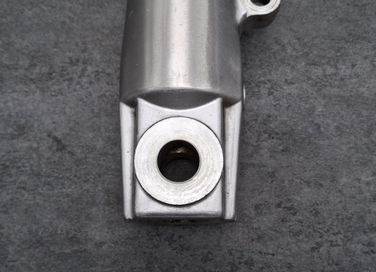 Voorpoot links onder Harley Davidson FLHR Road King