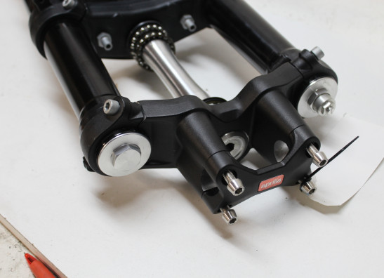 Voorpoten compleet Aprilia Tuono 660