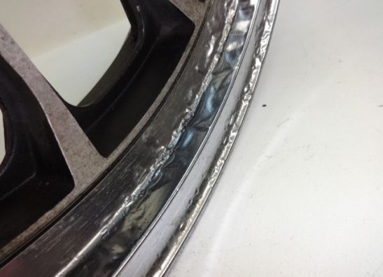 Rear wheel Honda VT 700 750