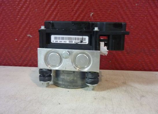 ABS pomp Ducati monster 796