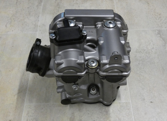 Cilinderkop Suzuki DL 650 V Strom XTA